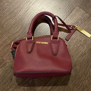 🩷Steve Madden Maroon Maroon Crossbody 💼